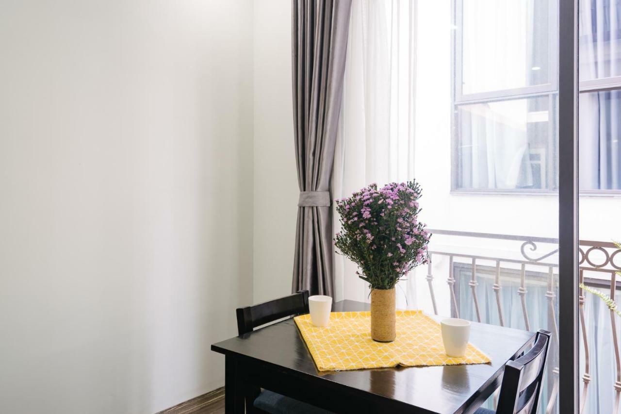 Luck Apart 01 - Tay Ho Hanoi One Bedroom Apartment! Bagian luar foto